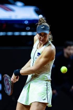 Match Martina Trevisan vs. Beatriz Haddad Maia im Bild Beatriz Haddad Maia (BRA) Porsche Tennis Grand Prix GP Stuttgart 2023, Billie Jean King Cup, Porsche-Arena, 18.04.2023 Porsche Tennis Grand Prix GP Stuttgart 2023 Porsche-Arena, 18.04.2023 Stuttgart Copyright: xEibner-Pressefoto RogerxBuerkex EP_EER