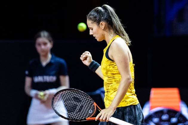 Match Daria Kasatkina (RUS) vs Paula Badosa (ESP) im Bild Daria Kasatkina (RUS) Mit Siegesfaust Porsche Tennis Grand Prix GP Stuttgart 2023, Billie Jean King Cup, Porsche-Arena, 18.04.2023 Porsche Tennis Grand Prix GP Stuttgart 2023 Porsche-Arena, 18.04.2023 Stuttgart Copyright: xEibner-Pressefoto RogerxBuerkex EP_EER