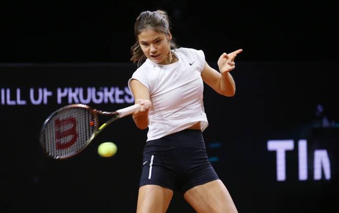 18.04.2023, Deutschland, Stuttgart, Porsche Tennis Grand Prix 2023, Emma Raducano