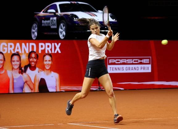 18.04.2023, Deutschland, Stuttgart, Porsche Tennis Grand Prix 2023, Emma Raducano