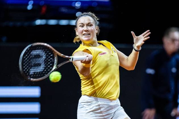 Match Tatjana Maria (GER) vs Yiena In-Albon (SUI) Im Bild Yiena In-Albon (SUI) Porsche Tennis Grand Prix GP Stuttgart 2023, Billie Jean King Cup, Porsche-Arena, 18.04.2023 Porsche Tennis Grand Prix GP Stuttgart 2023 Porsche-Arena, 18.04.2023 Stuttgart Copyright: xEibner-Pressefoto RogerxBuerkex EP_EER