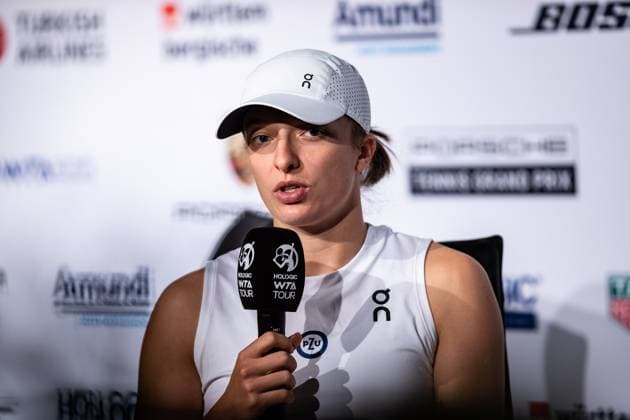 Iga Swiatek im Interview Weltrangliste 1 Porsche Tennis Grand Prix GP Stuttgart 2023, Billie Jean King Cup, Porsche-Arena, 18.04.2023 Porsche Tennis Grand Prix GP Stuttgart 2023 Porsche-Arena, 18.04.2023 Stuttgart Copyright: xEibner-Pressefoto RogerxBuerkex EP_EER