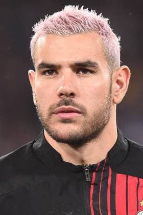 SSC Napoli v AC Milan: Quarterfinal Second Leg - UEFA Champions League Theo Hernandez of AC Milan during the UEFA Champions League match between SSC Napoli and AC Milan at Stadio Diego Armando Maradona Naples Italy on 18 April 2023. Naples Naples Italy  Copyright: xFrancoxRomanox originalFilename:romano-sscnapol230418_np8u1.jpg