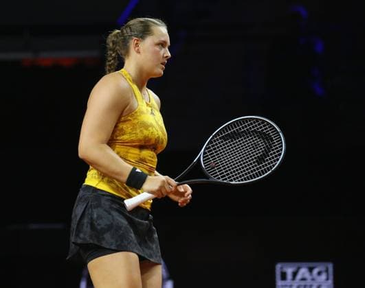 19.04.2023, Deutschland, Stuttgart, Porsche Tennis Grand Prix 2023, Jule Niemeier (GER)
