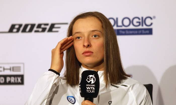 Stuttgart , Porsche Tennis Grand Prix , Iga Swiatek ( POL )