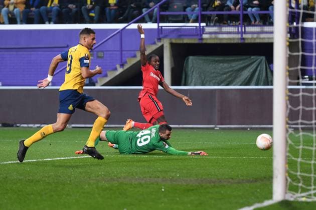 Fußball Europa League Viertelfinale Union Saint-Gilloise - Bayer 04 Leverkusen am 20.04.2023 Lotto-Park in Anderlecht Torschuss Tor zum 0:1 durch Moussa Diaby ( Leverkusen )