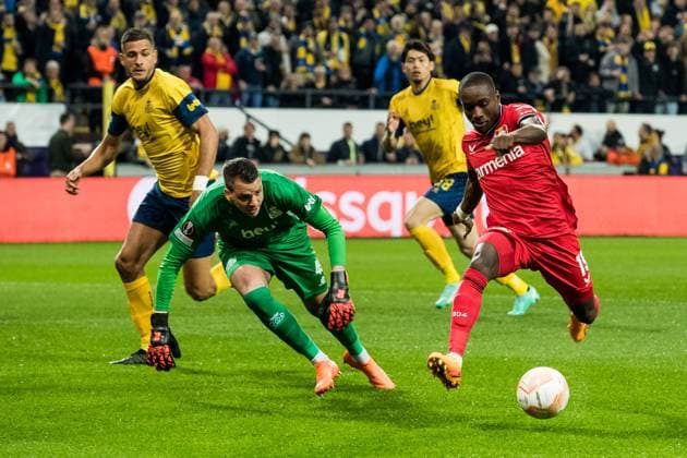 UEFA Europa League Viertelfinale: Royale Union Saint Gilloise - Bayer 04 Leverkusen Anthony Moris (Royale Union Saint Gilloise, 49), Moussa Diaby (Bayer 04 Leverkusen, 19) Torschuss zum 0:1 UEFA Europa League Viertelfinale: Royale Union Saint Gilloise - Bayer 04 Leverkusen, Bruessel, Anderlecht Stadium Copyright: xBEAUTIFULxSPORTS Wunderlx