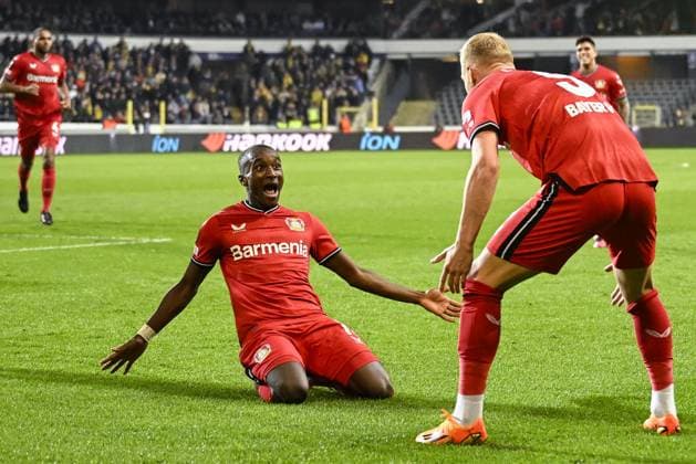 Leverkusen s Moussa Diaby and Leverkusen s Mitchel Bakker celebrate after scoring during a soccer match between Belgian Royale Union Saint-Gilloise and German Bayer 04 Leverkusen, Thursday 20 April 2023 in Anderlecht, Brussels, the return leg of the quarterfinals of the UEFA Europa League competition. The first leg ended in a 1-1 draw. LAURIExDIEFFEMBACQ  x65501598x