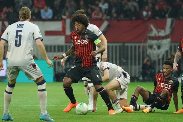 Fußball, ECL, OGC Nizza - FC Basel Dante (OGC Nice) FOOTBALL : OGC Nice vs FC Bale - Quart de finale retour de Ligue Europa ConfÃ rence - Nice - 20 04 2023 NorbertScanella Panoramic 