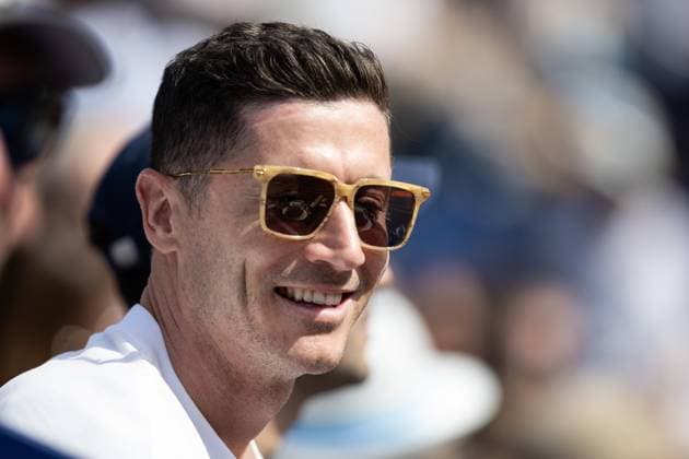 Sport Themen der Woche KW16 Sport Bilder des Tages April 21, 2023, Barcelona, Spain: BARCELONA, SPAIN - APRIL 21: .Robert Lewandowsky during the Barcelona Open Banc Sabadell 70 Trofeo Conde de Godo game between Alejandro Davidovich Fokina and Carlos Alcaraz at the Real Club de Tenis Barcelona on April 21, 2023 in Barcelona, Spain Barcelona Spain - ZUMAd159 0244937601st Copyright: xGerardxFrancox