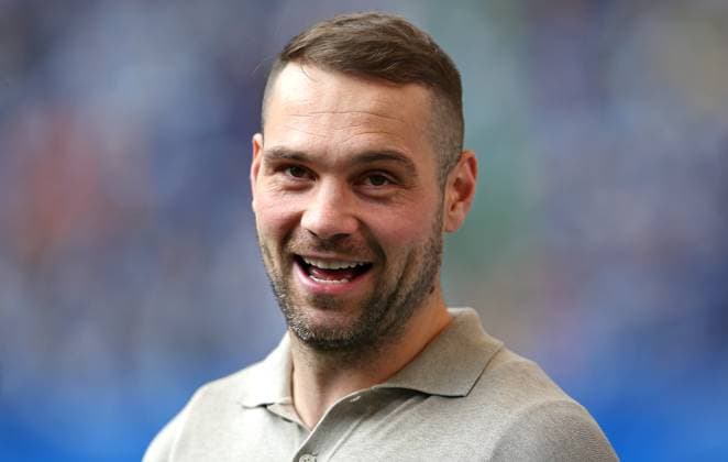 21.04.2023, Fussball 2. Bundesliga 2022 2023, 29. Spieltag, Hamburger SV - FC St. Pauli , im Volksparkstadion Hamburg. Pierre-Michel Lasogga