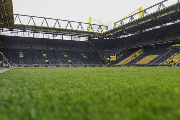 1. BL - Borussia Dortmund - Eintracht Frankfurt am 22.04.2023 im Signal Iduna Park in Dortmund Signal Iduna Park - Feature, Symbol, Symbolfoto, charakteristisch, Detail