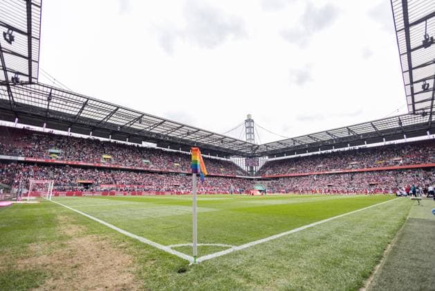 FLYERALARM Frauen Fussball Bundesliga, 1. FC Koeln - Eintracht Frankfurt Das RheinEnergieStadion ist mehr als gut besucht zum Spiel zwischen den Frauen des 1. FC Koeln und der Eintracht Frankfurt FLYERALARM Frauen Fussball Bundesliga, 1. FC Koeln - Eintracht Frankfurt, Koeln, Rheinenergiestadion Copyright: xBEAUTIFULxSPORTS Wunderlx