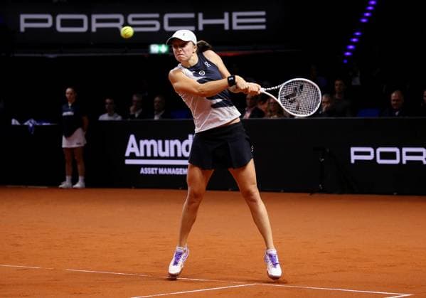 23.04.2023, Deutschland, Stuttgart, Porsche Tennis Grand Prix 2023 Finale, Iga Swiatek (POL)