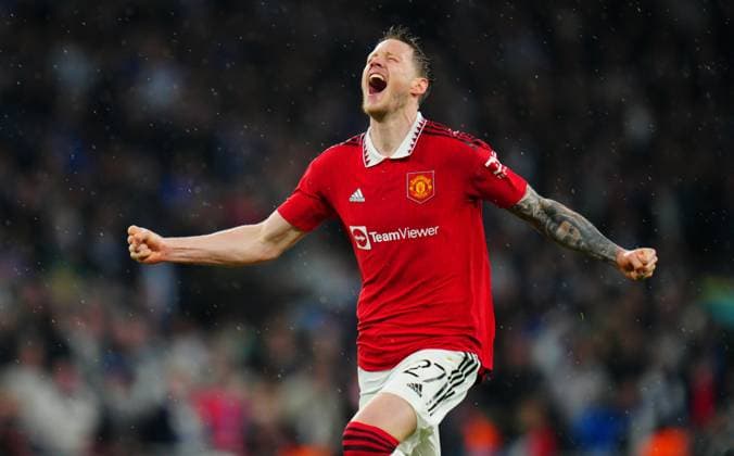 Sport Themen der Woche KW16 Sport Bilder des Tages Mandatory Credit: Photo by Javier Garcia Shutterstock (13882210bh) Wout Weghorst of Manchester United, ManU celebrates the win Brighton & Hove Albion v Manchester United, Emirates FA Cup, Semi Final, Football, Wembley Stadium, London, UK - 23 Apr 2023 EDITORIAL USE ONLY No use with unauthorised audio, video, data, fixture lists, club league logos or live services. Online in-match use limited to 120 images, no video emulation. No use in betting, games or single club league player publications. Brighton & Hove Albion v Manchester United, Emirates FA Cup, Semi Final, Football, Wembley Stadium, London, UK - 23 Apr 2023 EDITORIAL USE ONLY No use with unauthorised audio, video, data, fixture lists, club league logos or live services. Online in-match use limited to 120 images, no video emulation. No use in betting, games or single club league player publications.  Copyright: xJavierxGarcia Shutterstockx 13882210bh