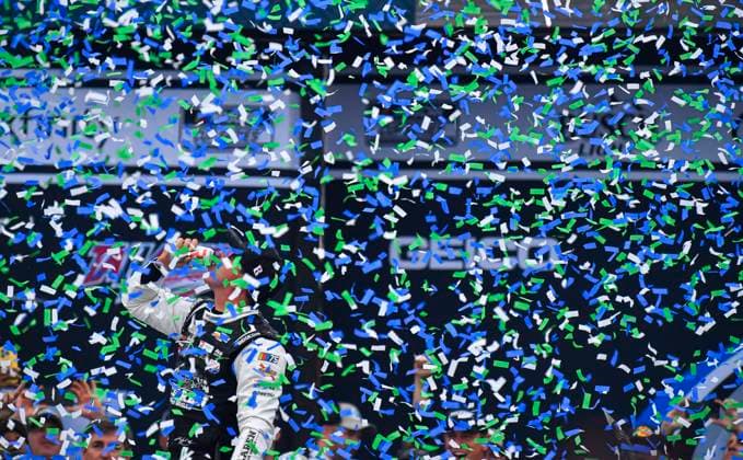 Sport Themen der Woche KW16 Sport Bilder des Tages LINCOLN, AL - APRIL 23: Kyle Busch (8) of the McLaren Custom Grills Chevrolet celebrates in victory lane after winning the GEICO 500 in the NASCAR, Motorsport, USA Cup Series on Sunday, April 23, 2023 at the Talladega Superspeedway in Lincoln, AL. (Photo by Austin McAfee Icon Sportswire) AUTO: APR 23 NASCAR Cup Series GEICO 500 EDITORIAL USE ONLY Icon230423006