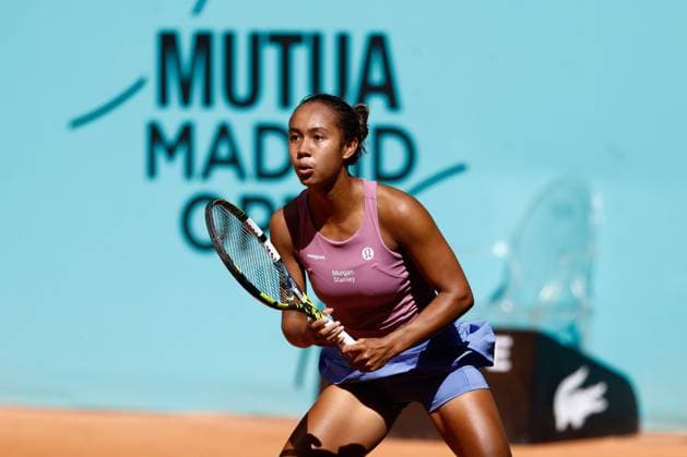 April 26, 2023, MADRID, MADRID, SPAIN: Leylah Fernandez of Canada in action against Mirra Andreeva of Russia during the Mutua Madrid Open 2023 celebrated at Caja Magica on March 26, 2023 in Madrid, Spain. MADRID SPAIN - ZUMAa181 20230426_zaa_a181_036 Copyright: xOscarxJ.xBarrosox