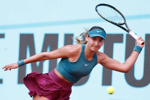 April 26, 2023, MADRID, MADRID, SPAIN: Victoria Jimenez Kasinteva of Andorra in action against Anastasia Pavlyuchenkova of Russia during the Mutua Madrid Open 2023 celebrated at Caja Magica on March 26, 2023 in Madrid, Spain. MADRID SPAIN - ZUMAa181 20230426_zaa_a181_118 Copyright: xOscarxJ.xBarrosox