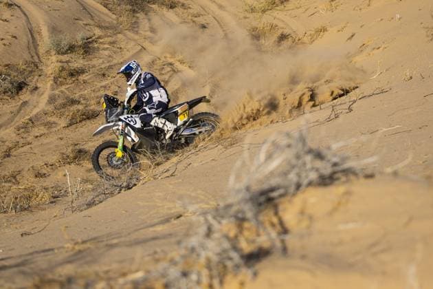 77 BENAVIDES Luciano (arg), Husqvarna Factory Racing, Husqvarna 450 Rally Factory, FIM W2RC, action during the Stage 3 of the Sonora Rally 2023, 3rd round of the 2023 World Rally-Raid Championship, around Penasco on April 26th, 2023 in Penasco, Mexico - AUTO - W2RC - SONORA RALLY 2023 DPPI Panoramic  05323003__DE_7792