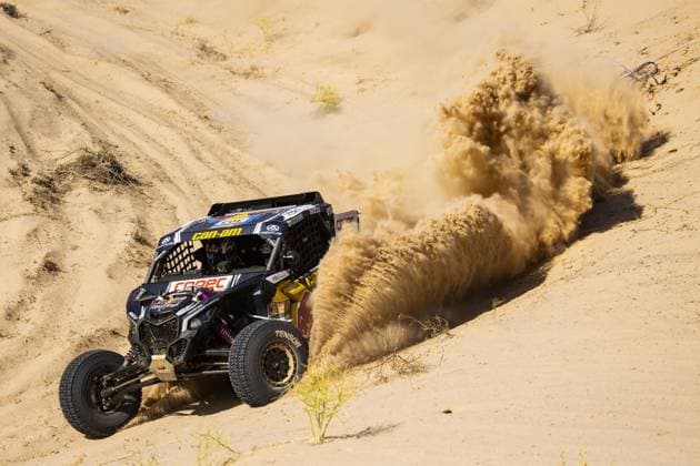 303 LOPEZ CONTARDO Francisco (chl), LATRACH VINAGRE Juan Pablo (chl), Red Bull Can-Am Factory Racing, Can-Am, FIA W2RC, action during the Stage 3 of the Sonora Rally 2023, 3rd round of the 2023 World Rally-Raid Championship, around Penasco on April 26th, 2023 in Penasco, Mexico - AUTO - W2RC - SONORA RALLY 2023 DPPI Panoramic  05323003__DE_8091