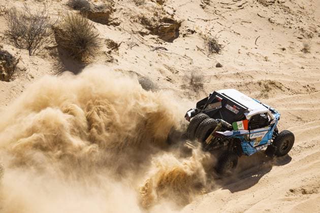 402 BUSI Rebecca (ita), DELAUNAY SÃ bastien (fra), FN Speed Team, BRP Can-Am Maverick XRS Turbo, FIA W2RC, action during the Stage 3 of the Sonora Rally 2023, 3rd round of the 2023 World Rally-Raid Championship, around Penasco on April 26th, 2023 in Penasco, Mexico - AUTO - W2RC - SONORA RALLY 2023 DPPI Panoramic  05323003__DE_8298