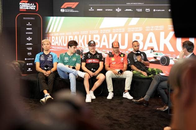 FORMULA 1 AZERBAIJAN GRAND PRIX 2023 27.04.2023, Baku City Circuit , Baku, FORMULA 1 AZERBAIJAN GRAND PRIX 2023 ,im Bild Alexander Albon (GBR), Williams Racing, Lance Stroll (CAN), Aston Martin Aramco Cognizant Formula One Team, Valtteri Bottas (FIN), Alfa Romeo F1 Team Stake, Carlos Sainz Jr. (ESP), Scuderia Ferrari, Lewis Hamilton (GBR), Mercedes-AMG Petronas Formula One Team