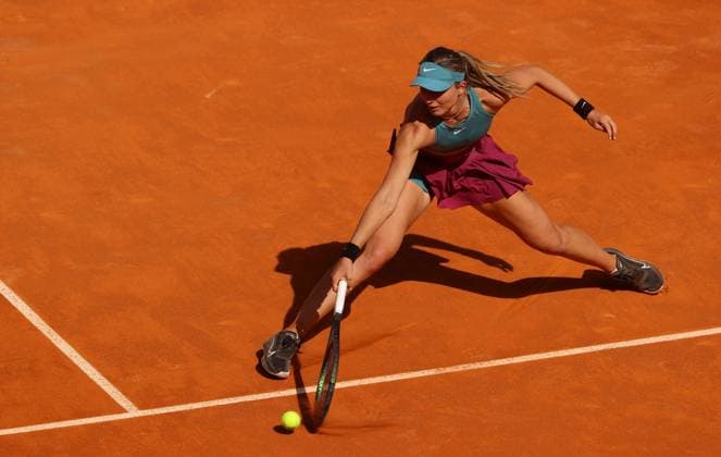 Mandatory Credit: Photo by Ella Ling Shutterstock (13889088bh) Paula Badosa of Spain in action Mutua Madrid Open, Day 4 Tennis, La Caja Magica, Madrid, Spain - 28th Apr 2023 Mutua Madrid Open, Day 4 Tennis, La Caja Magica, Madrid, Spain - 28th Apr 2023  Copyright: xEllaxLing Shutterstockx 13889088bh