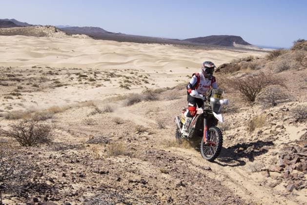 14 BUHLER Sebastien (ger), Hero Motorsports Team Rally, Hero 450 Rally, FIM W2RC, action during the Stage 4 of the Sonora Rally 2023, 3rd round of the 2023 World Rally-Raid Championship, around Penasco on April 27th, 2023 in Penasco, Mexico - AUTO - W2RC - SONORA RALLY 2023 DPPI Panoramic  05323003__DE_6435