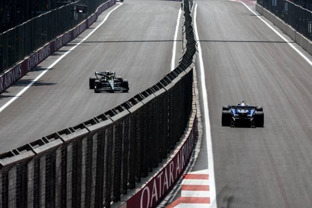 44 HAMILTON Lewis (gbr), Mercedes AMG F1 Team W14, action during the Formula 1 Azerbaijan Grand Prix 2023, 4th round of the 2023 Formula One World Championship, WM, Weltmeisterschaft from April 28 to 30, 2023 on the Baku City Circuit, in Baku, Azerbaijan - F1 - AZERBAIJAN GRAND PRIX 2023 DPPI Panoramic  F12023GP04AZE_JK001799