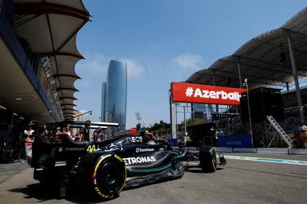 44 HAMILTON Lewis (gbr), Mercedes AMG F1 Team W14, action during the Formula 1 Azerbaijan Grand Prix 2023, 4th round of the 2023 Formula One World Championship, WM, Weltmeisterschaft from April 28 to 30, 2023 on the Baku City Circuit, in Baku, Azerbaijan - F1 - AZERBAIJAN GRAND PRIX 2023 DPPI Panoramic  F12023GP04AZE_JK003059