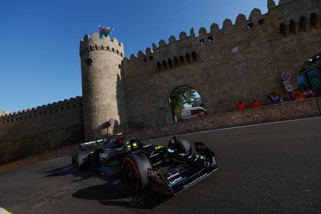 44 HAMILTON Lewis (gbr), Mercedes AMG F1 Team W14, action during the Formula 1 Azerbaijan Grand Prix 2023, 4th round of the 2023 Formula One World Championship, WM, Weltmeisterschaft from April 28 to 30, 2023 on the Baku City Circuit, in Baku, Azerbaijan - F1 - AZERBAIJAN GRAND PRIX 2023 DPPI Panoramic  F12023GP04AZE_JK004257