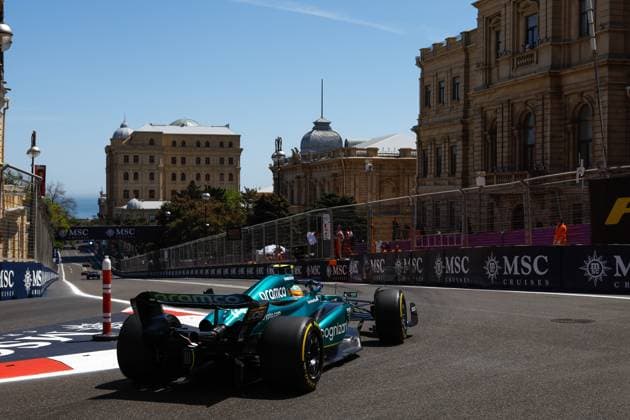14 ALONSO Fernando (spa), Aston Martin F1 Team AMR23, action during the Formula 1 Azerbaijan Grand Prix 2023, 4th round of the 2023 Formula One World Championship, WM, Weltmeisterschaft from April 28 to 30, 2023 on the Baku City Circuit, in Baku, Azerbaijan - F1 - AZERBAIJAN GRAND PRIX 2023 DPPI Panoramic  00122008_F12023GP04AZE_JK007224