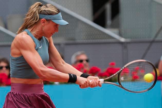 April 29, 2023, Madrid, Spain: Paula Badosa of Spain plays Coco Gauff of the United States during the third round match on day six of the Mutua Madrid Open at La Caja Magica in Madrid. Victory for Paula Badosa Madrid Spain - ZUMAs197 20230429_zaa_s197_058 Copyright: xAtilanoxGarciax