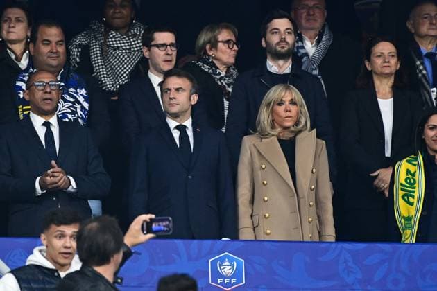 Bilder des Jahres 2023, Sport 04 April Sport Themen der Woche KW17 Sport Bilder des Tages Emmanuel Macron ( president de la Republique ) et Brigitte Macron ( Premiere Dame ) en tribune FOOTBALL : Nantes vs Toulouse - Finale Coupe de France - 29 04 2023 FedericoPestellini Panoramic 