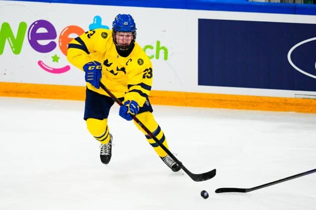 BASEL, SWITZERLAND - APRIL 29: Otto Stenberg of Sweden in action during the semi final of U18 Ice hockey, Eishockey World Championship, WM, Weltmeisterschaft match between Sweden and Canada at St. Jakob-Park on April 29, 2023 in Basel, Switzerland. Basel St. Jakob-Park Basel-Stadt Switzerland Copyright: xJustPictures.ch JarixPestelaccix