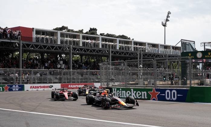 FORMULA 1 AZERBAIJAN GRAND PRIX 2023 30.04.2023, Baku City Circuit , Baku, FORMULA 1 AZERBAIJAN GRAND PRIX 2023 ,im Bild Sergio Perez (MEX), Oracle Red Bull Racing, Charles Leclerc (MCO), Scuderia Ferrari, Max Verstappen (NLD), Oracle Red Bull Racing