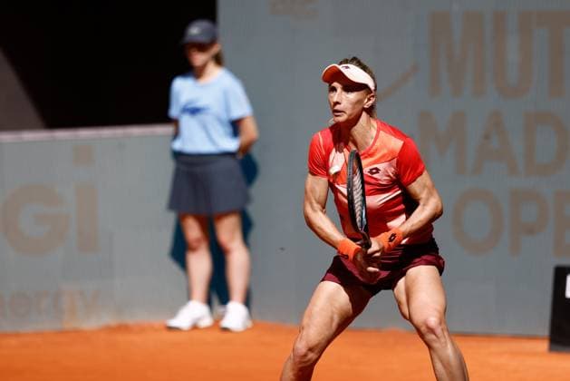 April 30, 2023, MADRID, MADRID, SPAIN: Lesia Tsurenko of Ukraine in action against Daria Kasatkina of Russia during the Mutua Madrid Open 2023 celebrated at Caja Magica on Abril 30, 2023 in Madrid, Spain. MADRID SPAIN - ZUMAa181 20230430_zaa_a181_058 Copyright: xOscarxJ.xBarrosox