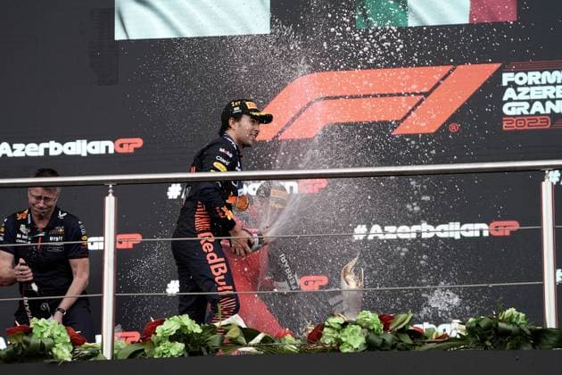 FORMULA 1 AZERBAIJAN GRAND PRIX 2023 30.04.2023, Baku City Circuit , Baku, FORMULA 1 AZERBAIJAN GRAND PRIX 2023 ,im Bild Sieger Sergio Perez (MEX), Oracle Red Bull Racing, 2.Platz für Max Verstappen (NLD), Oracle Red Bull Racing, 3.Platz für Charles Leclerc (MCO), Scuderia Ferrari