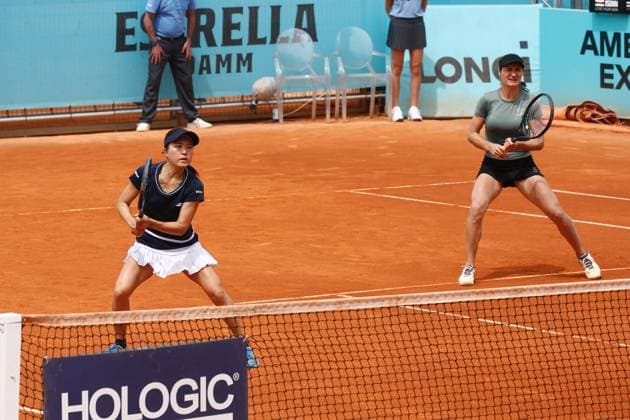 (L-R) Makoto Ninomiya (JPN), Monica Niculescu (ROU), APRIL 30, 2023 - Tennis : Ninomiya and Niculescu during doubles round of 16 match against Storm Hunter and Elise Mertens on the WTA, Tennis Damen 1000 tournaments Mutua Madrid Open tennis tournament at the Caja Magica in Madrid, Spain. Noxthirdxpartyxsales  (217252450)