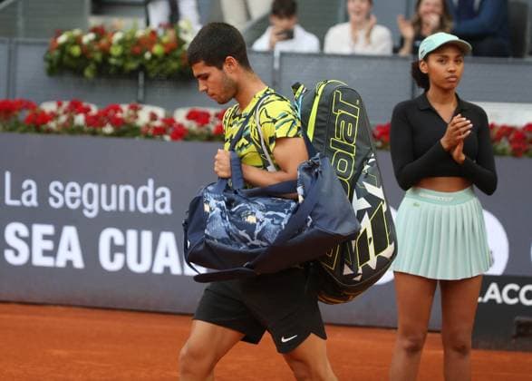 Carlos Alcaraz of Spain during the Mutua Madrid Open 2023, ATP, Tennis Herren Masters 1000 tennis tournament on April 30, 2023 at Caja Magica in Madrid, Spain - TENNIS : Mutua Madrid Open - 30 04 2023 LaurentLairys Panoramic 