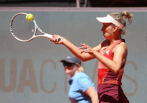 Elise Mertens of Belgium during the Mutua Madrid Open 2023, ATP, Tennis Herren Masters 1000 tennis tournament on May 1, 2023 at Caja Magica in Madrid, Spain TENNIS : Mutua Madrid Open - 01 05 2023 LaurentLairys Panoramic 