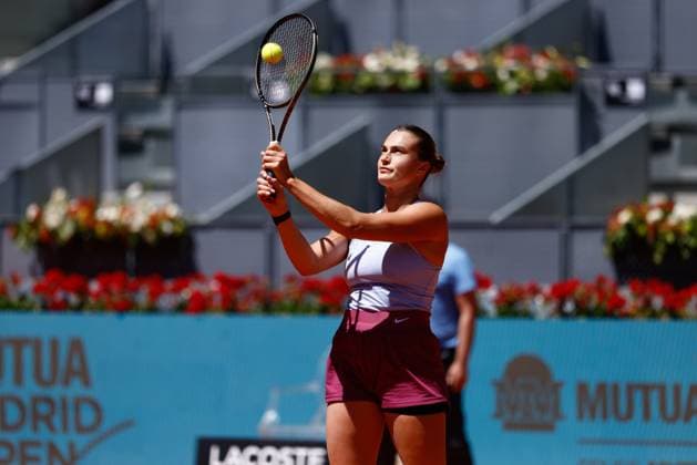May 1, 2023, MADRID, MADRID, SPAIN: Mirra Andreeva of Russia in action against Aryna Sabalenka of Belarus during the Mutua Madrid Open 2023 celebrated at Caja Magica on May 01, 2023 in Madrid, Spain. MADRID SPAIN - ZUMAa181 20230501_zaa_a181_078 Copyright: xOscarxJ.xBarrosox