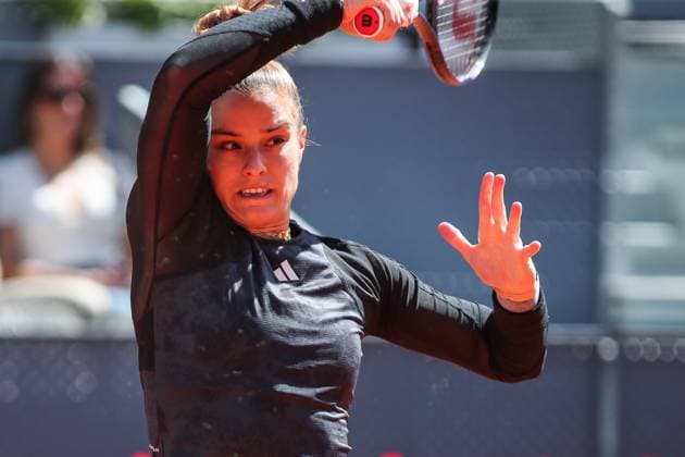 May 1, 2023, MADRID, MADRID, SPAIN: Maria Sakkari of Greece in action against Paula Badosa of Spain during the Mutua Madrid Open 2023 celebrated at Caja Magica on May 01, 2023 in Madrid, Spain. MADRID SPAIN - ZUMAa181 20230501_zaa_a181_204 Copyright: xIrinaxR.xHipolitox