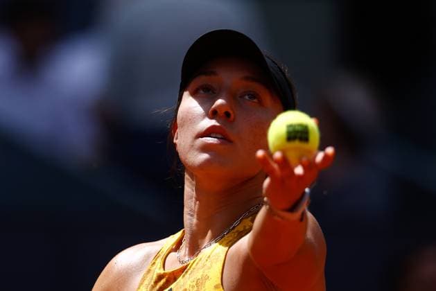 May 3, 2023, MADRID, MADRID, SPAIN: Jessica Pegula of United States in action against Veronika Kudermetova of Russia during the Mutua Madrid Open 2023 celebrated at Caja Magica on May 03, 2023 in Madrid, Spain. MADRID SPAIN - ZUMAa181 20230503_zaa_a181_009 Copyright: xOscarxJ.xBarrosox