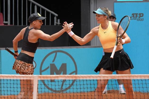 Mutua Madrid Open Paula Badosa and Bethanie Mattek.Sands during his match against on Haddad Maia of the Mutua Madrid Open at La Caja Magica on 3st May, 2023 in Madrid Copyright: xAndreaxRositox DSC_5884