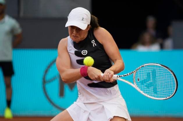 Mutua Madrid Open - Day Ten Iga Swiatek of Poland during their match against Petra Martic of Croatia on Day Ten of the Mutua Madrid Open at La Caja Magica on 3rd May, 2023 in Madrid, Spain. madrid Spain  Copyright: xJuanxCarlosxLucasx originalFilename:lucas-notitle230503_npwvC.jpg