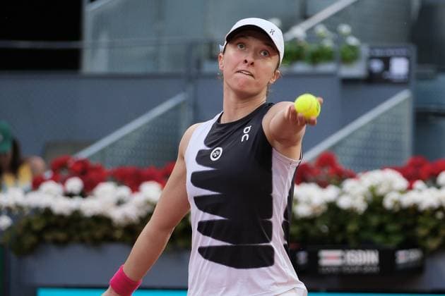 May 3, 2023, Madrid, Spain: Iga Swiatek of Poland plays against Petra Martic of Croatia in the quarter-final on Day Ten of the Mutua Madrid Open at La Caja Magica in Madrid. Madrid Spain - ZUMAs197 20230503_zaa_s197_179 Copyright: xAtilanoxGarciax