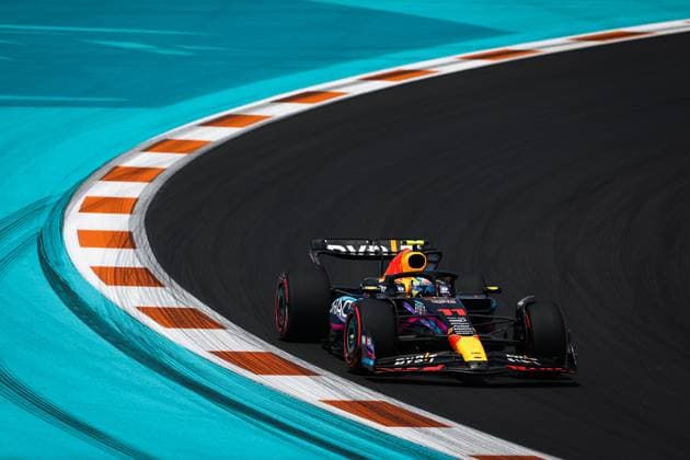 11 PEREZ Sergio (mex), Red Bull Racing RB19, action during the Formula 1 Crypto.com Miami Grand Prix 2023, 5th round of the 2023 Formula One World Championship, WM, Weltmeisterschaft from May 05 to 07, 2023 on the Miami International Autodrome, in Miami Gardens, Florida, United States of America - F1 - MIAMI GRAND PRIX 2023 DPPI Panoramic  00122010_AV3_6107