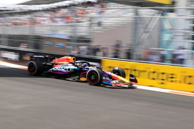 MIAMI GARDENS, FL - MAY 05: Oracle Red Bull Racing Honda driver Max Verstappen 1 enters turn 13 during practice for the Formula 1 Crypto.com Miami Grand Prix on May 5, 2023 at Miami International Autodrome in Miami gardens, FL. (Photo by Jeff Robinson Icon Sportswire) AUTO: MAY 05 F1 Crypto.com Miami Grand Prix EDITORIAL USE ONLY Icon23050516031