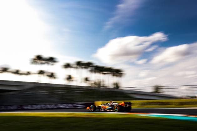 04 NORRIS Lando (gbr), McLaren F1 Team MCL60, action during the Formula 1 Crypto.com Miami Grand Prix 2023, 5th round of the 2023 Formula One World Championship, WM, Weltmeisterschaft from May 05 to 07, 2023 on the Miami International Autodrome, in Miami Gardens, Florida, United States of America - F1 - MIAMI GRAND PRIX 2023 DPPI Panoramic  00122010_AV6_9488